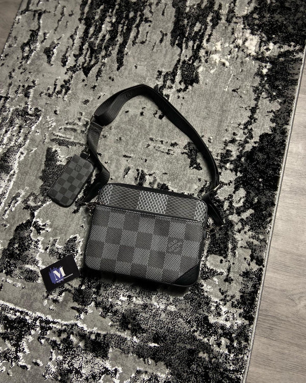 Louis Vuitton trio messenger bag in monogram grey & graphite